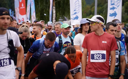 23 kilometry po górach. Zawodnicy pełni uśmiechów ruszyli na trasę [ZDJĘCIA] - 9